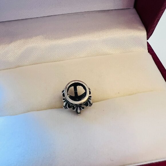 Pandora Retired Noble Splendour Crown Dangle Charm - Picture 5 of 6